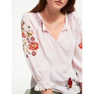 Velvet by Graham & Spencer Rina Top Embroidered White Size XS